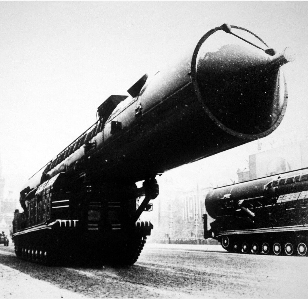 Прототип, который существовал единичном экземпляре провезли по Красной площади.