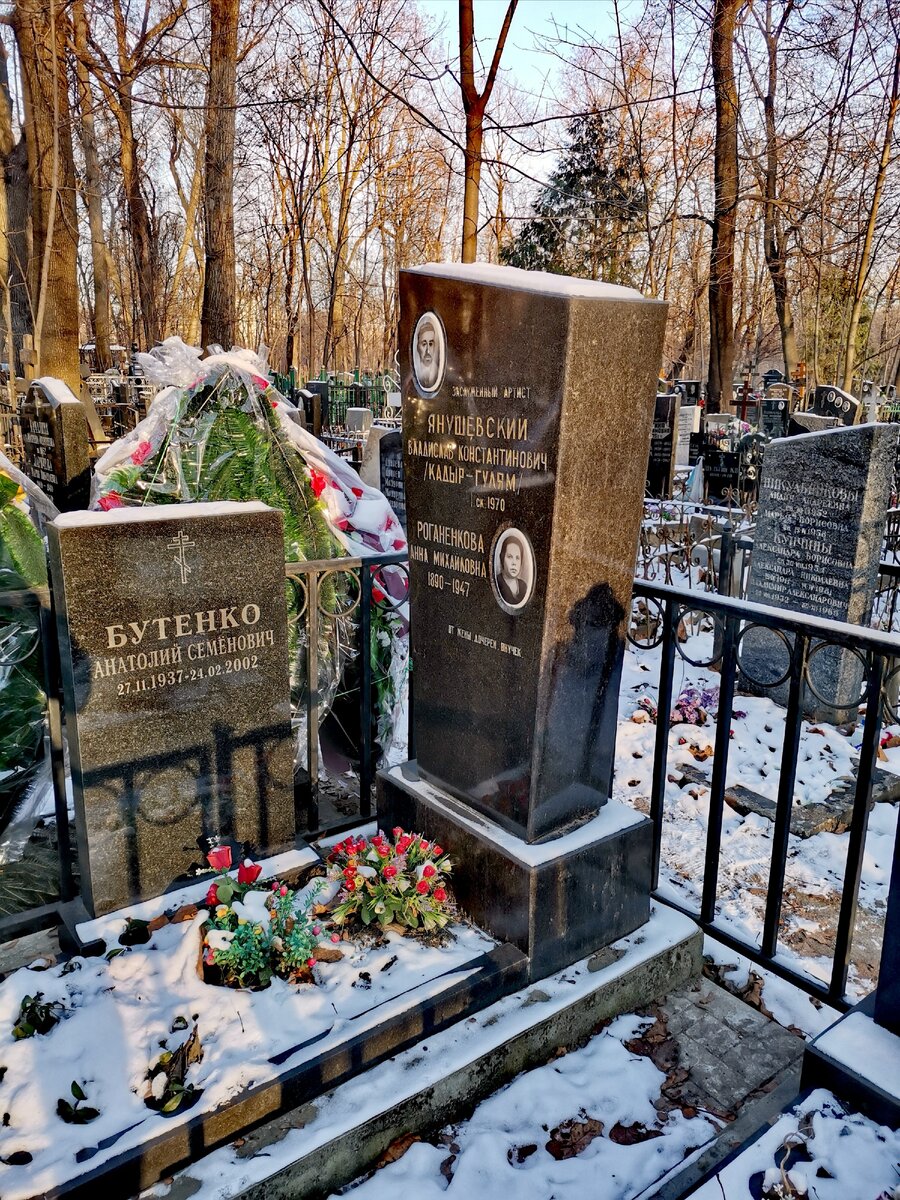 Донское кладбище могилы знаменитостей