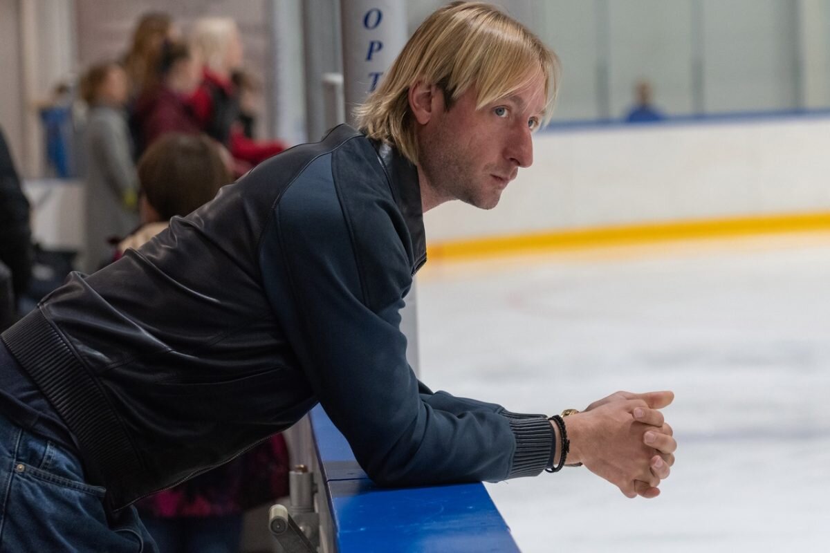 Евгений Плющенко, двукратный олимпийский чемпион - теперь строгий тренер