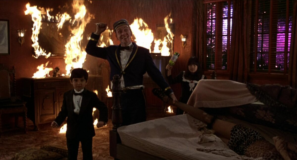 Фрагмент фильма "Four Rooms" - 1995 года выпуска. Третья комната. 