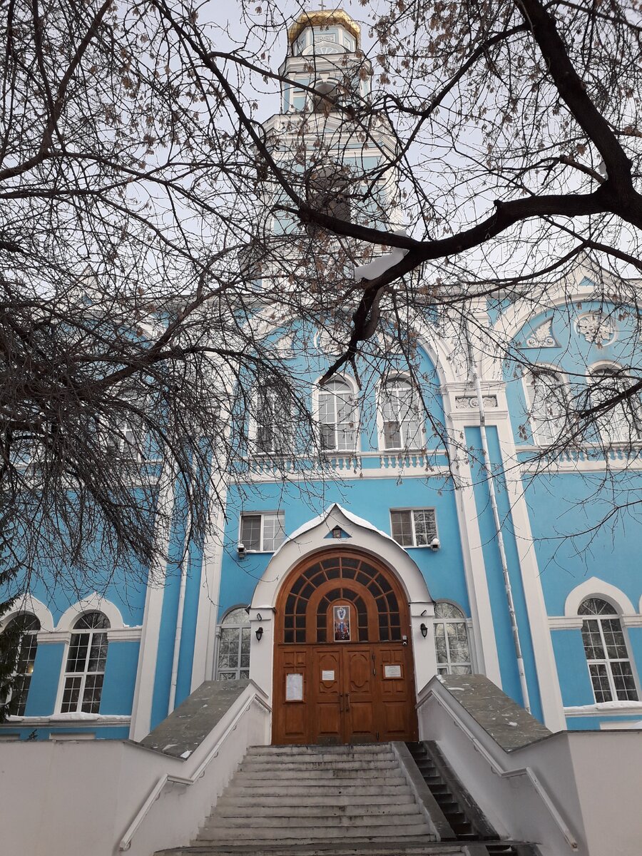 Год начала строительства храма Вознесения Господня в Екатеринбурге - 1792, окончания - 1818. Фото автора.