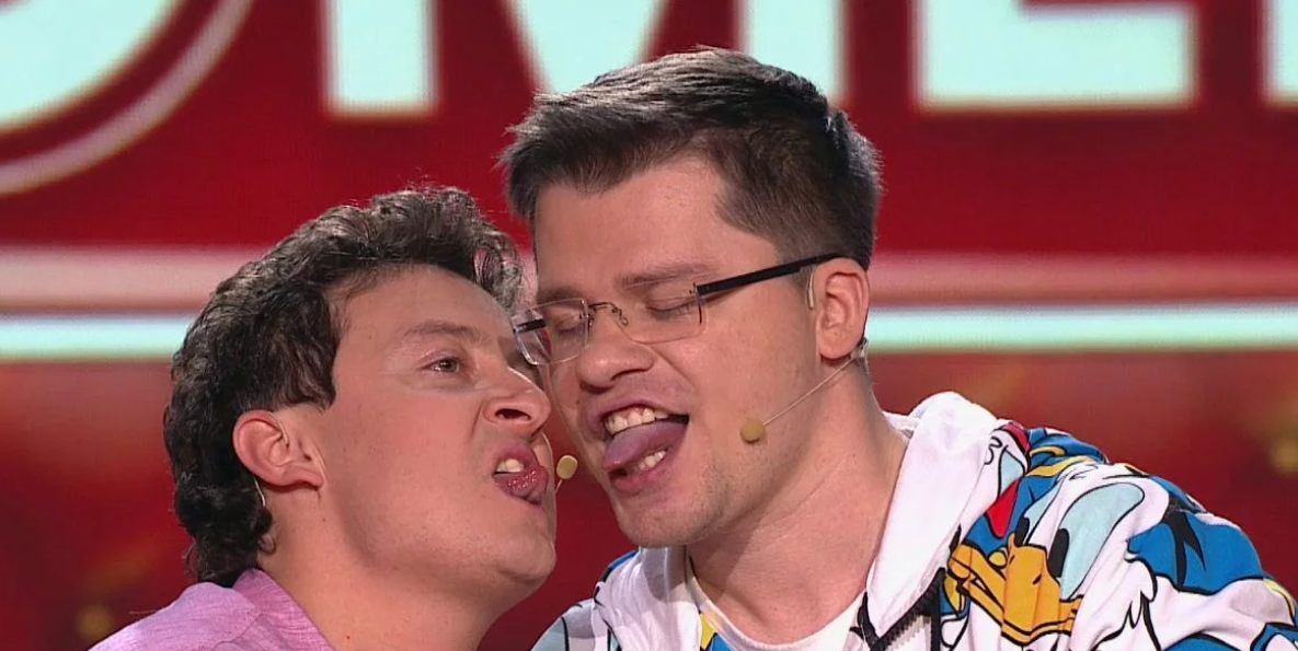 смеяться разрешается. юмористические телепередачи. участники шоу уральские пельмени 2009. уездный город (команда квн). как называется юмористическая передача.