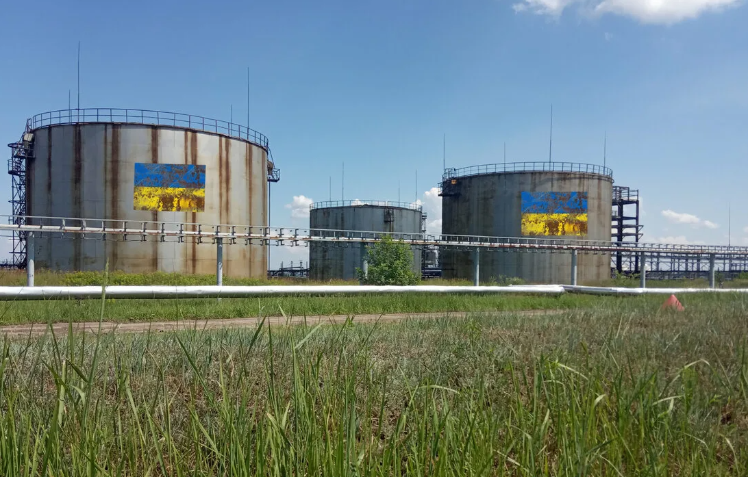 Нефтехранилища Украина