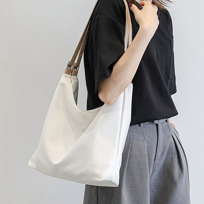 Женские сумки