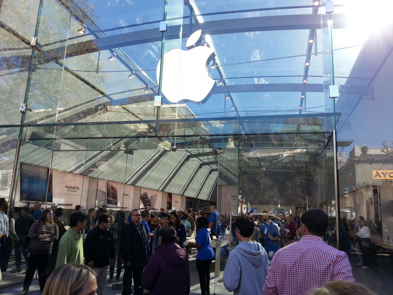 Текстовая трансляция презентации Apple iPhone 13, iPad mini и других штук1