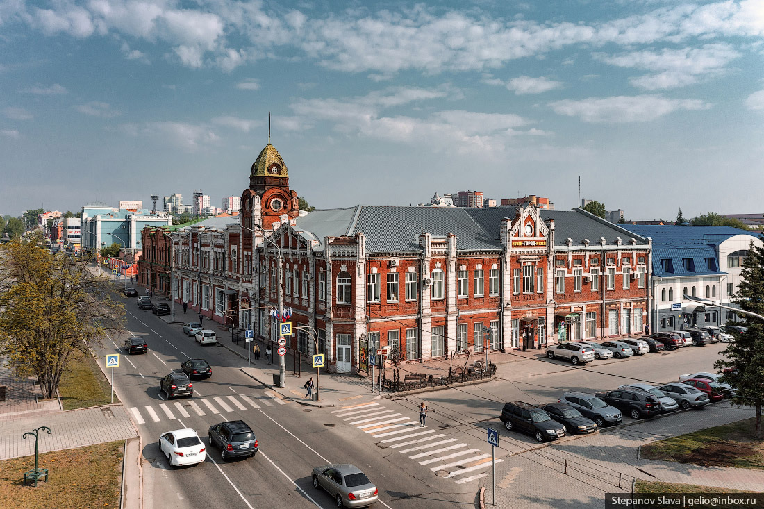 Барнаул алтайский край улица. МАЛОТОБОЛЬСКАЯ пешеходная Барнаул. Барнаул Арбат мало Тобольская. Старый город Барнаул МАЛОТОБОЛЬСКАЯ. Музей город Барнаул.