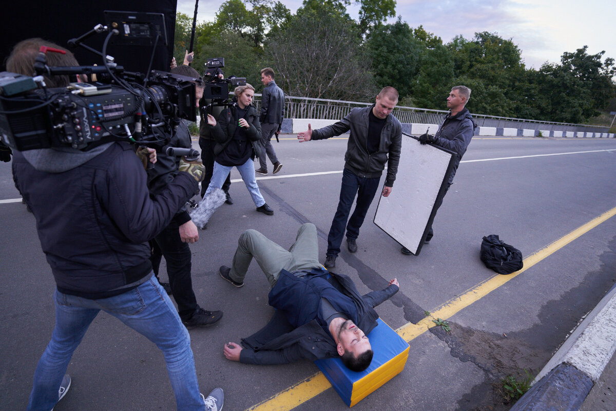 Денис пшеничный гулагу нет. Аносов роман красноярск. Интервью даниила. Вася ебашилово зебра виктор. Даниил маркович глейхенгауз.