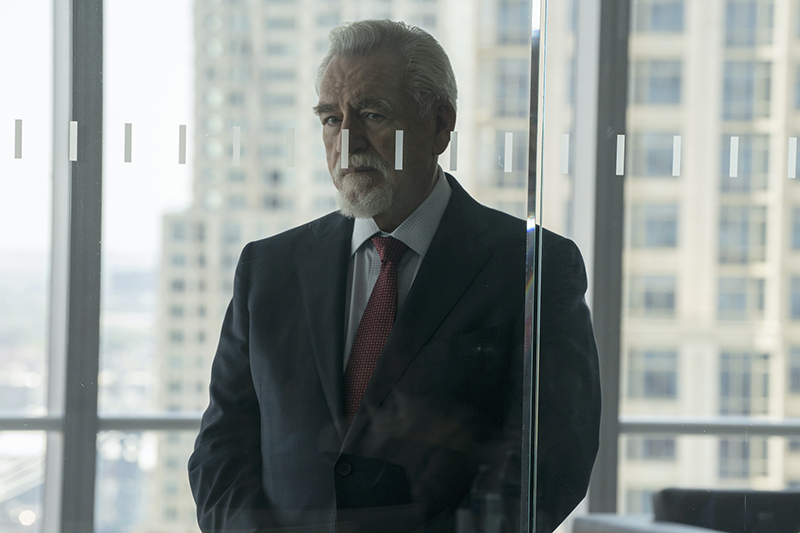 Большая часть костюмов Логана Роя сшита на заказ