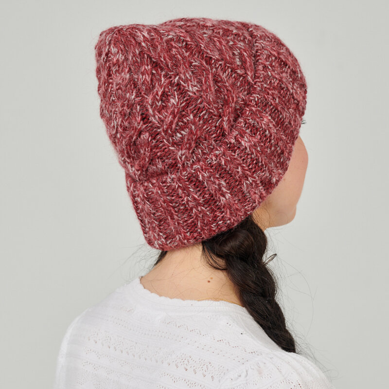    Шапка женская Flioraj, 1868 руб.