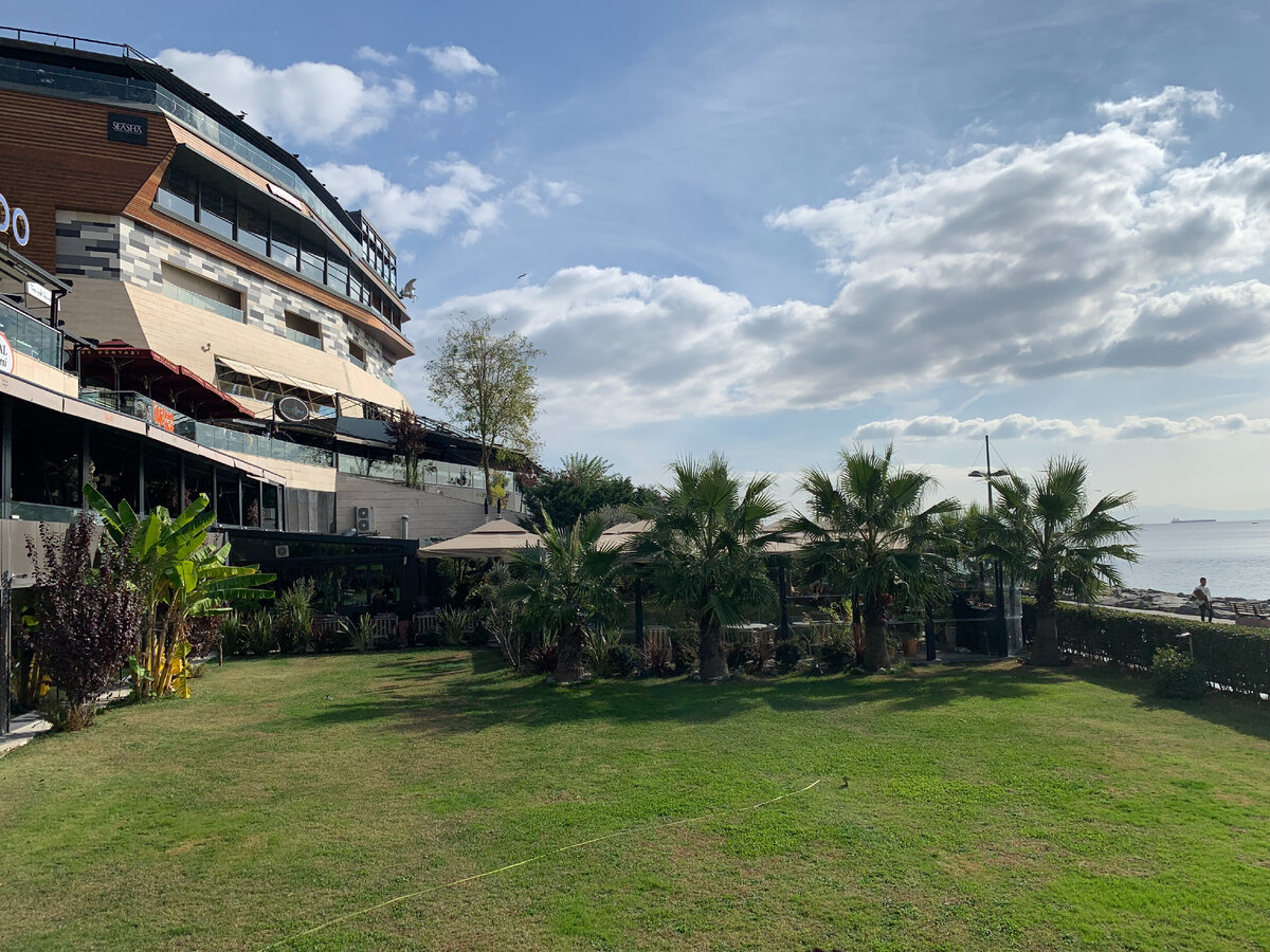 Вид со стороны моря