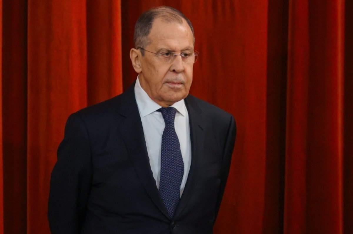    Лавров: Москва приветствует переизбрание Си Цзиньпина генсеком ЦК КПК