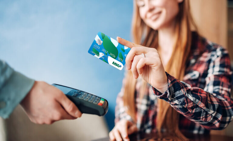    Оренбуржцы до Нового года могут экономить в общественном транспорте до 9 рублей Кристина Просвиркина