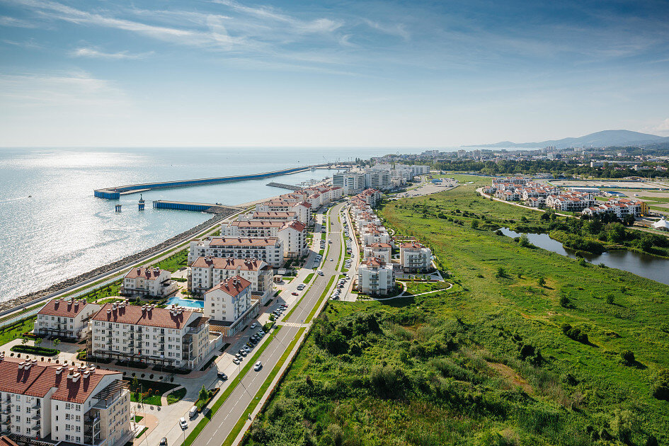 Имеретинская набережная и "яхтенная парковка".