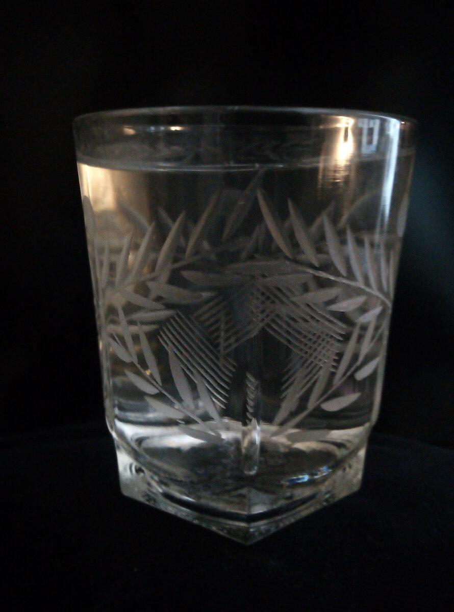 Стакан воды