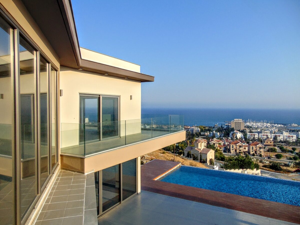 Мало какие чудеса могут сравниться с таким чудесным видом из окна.