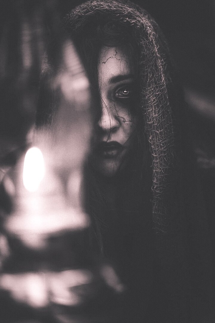 " Какая у тебя чистая кожа, редко такую встретишь"...