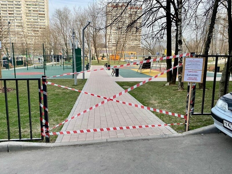 Закрытый сквер в одном из районов Москвы. Фото с сайта Gbuzyablikovo.ru