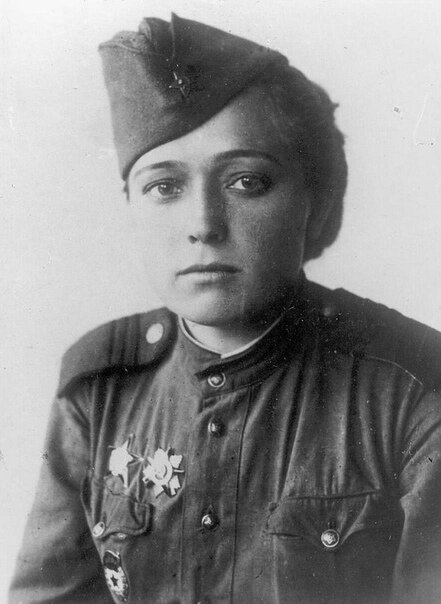 Юлия Друнина