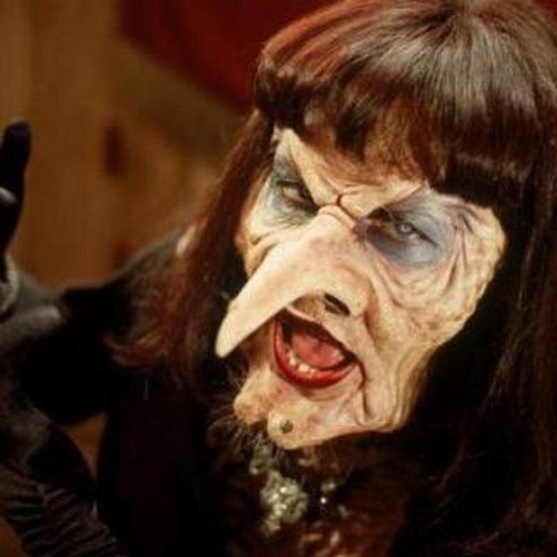 вот тут она очень похожа, только нос покороче(источник яндекс картинки)