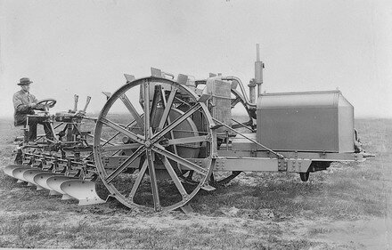 Мотоплуг фирмы Stock 1900 год Германия. Фото: SLUB/Deutsche Fotothek