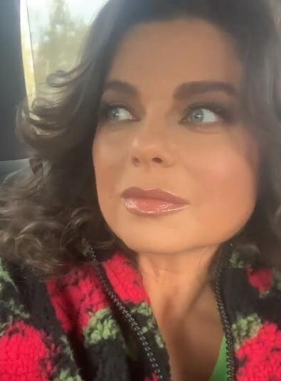 ЕКАТЕРИНА ЛАБУХИНА1 ИЮНЯ 2020 18:00198380НАТАША КОРОЛЕВАWWW.INSTAGRAM.COM/KOROLEVA__STAR