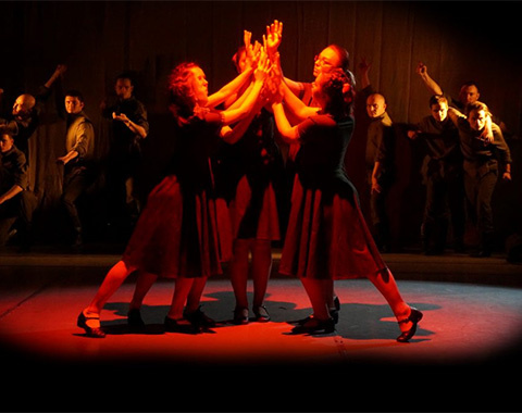 Фото: Театр Недослов; gluxix.net.ru