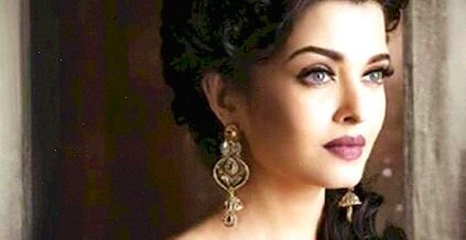 Красивая женщина