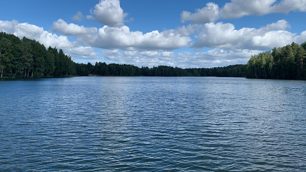 Laajalampi. 