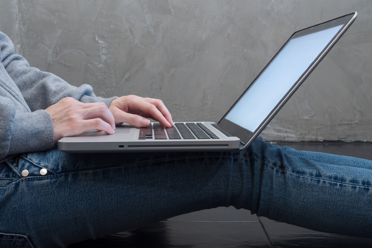 Обычно благодаря сети можно понять добросовестный ли человек.