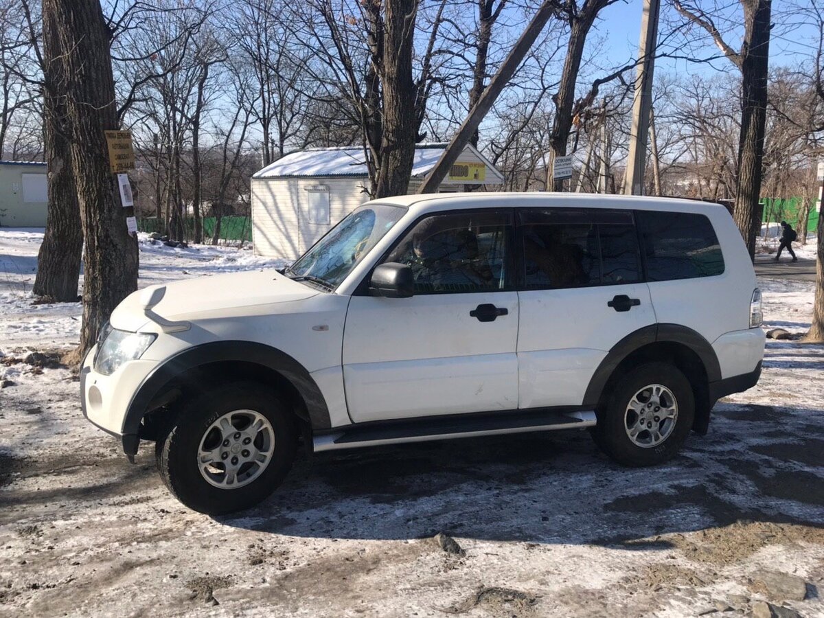 Mitsubishi Pajero IV