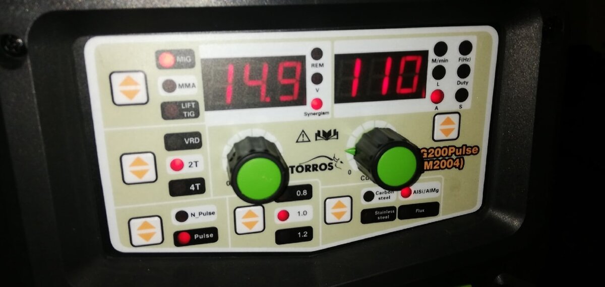 Mig200pulse lcd. Torros mig 200 Pulse. Полуавтомат Torros mig200 Pulse. Полуавтомат Торос миг 200 пульс.