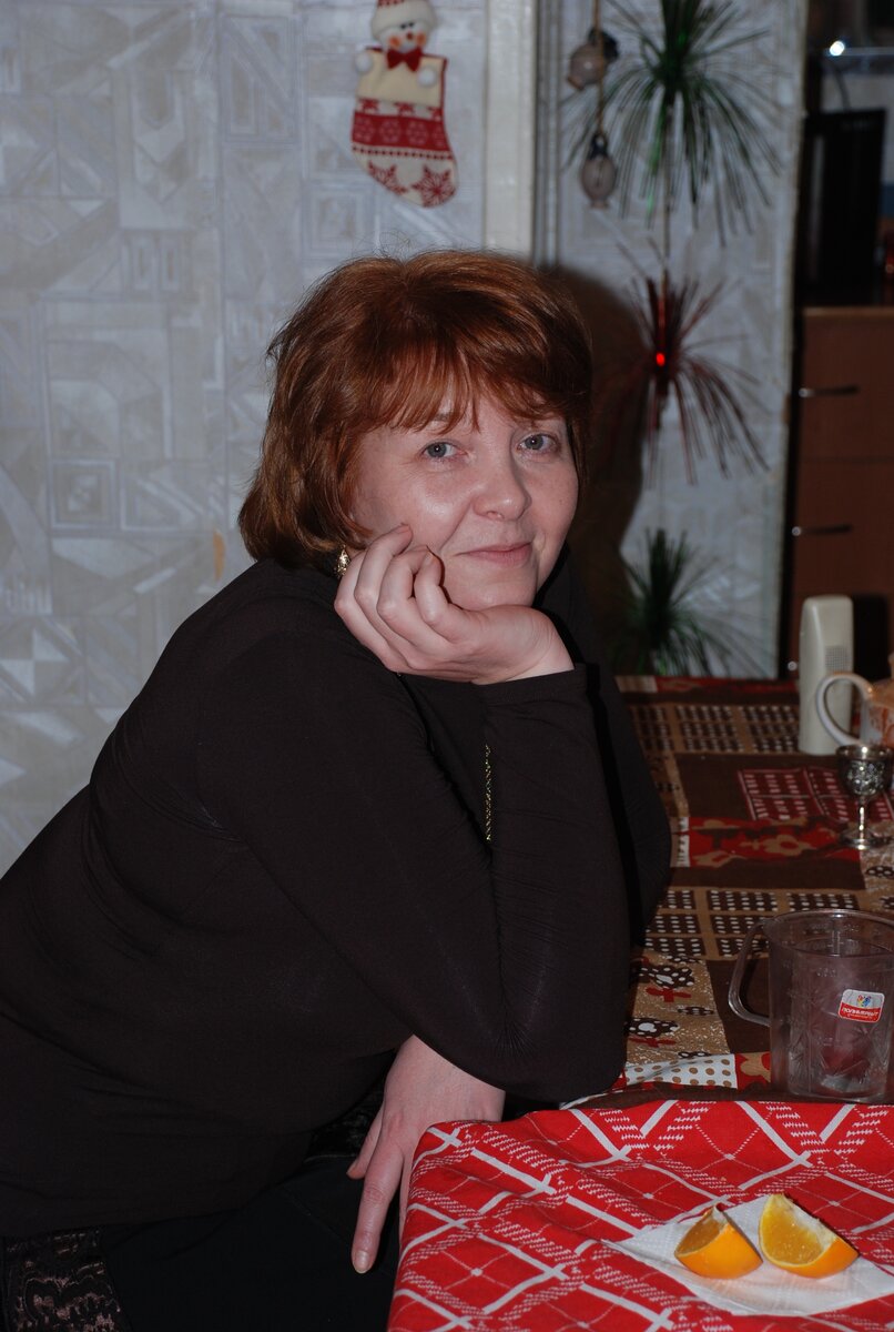 Фото из личного альбома.  Новогодняя ночь, а я без шампанского )))