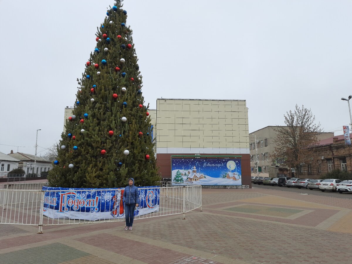 Главная елка Ейска, декабрь 2020