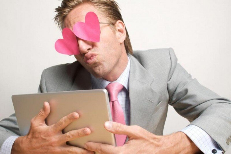   Какие же мужчины обитают на сайтах знакомств?  Ответ будет банальный, разные. Но те мужчины с которыми встречалась я , поддаются классификации: