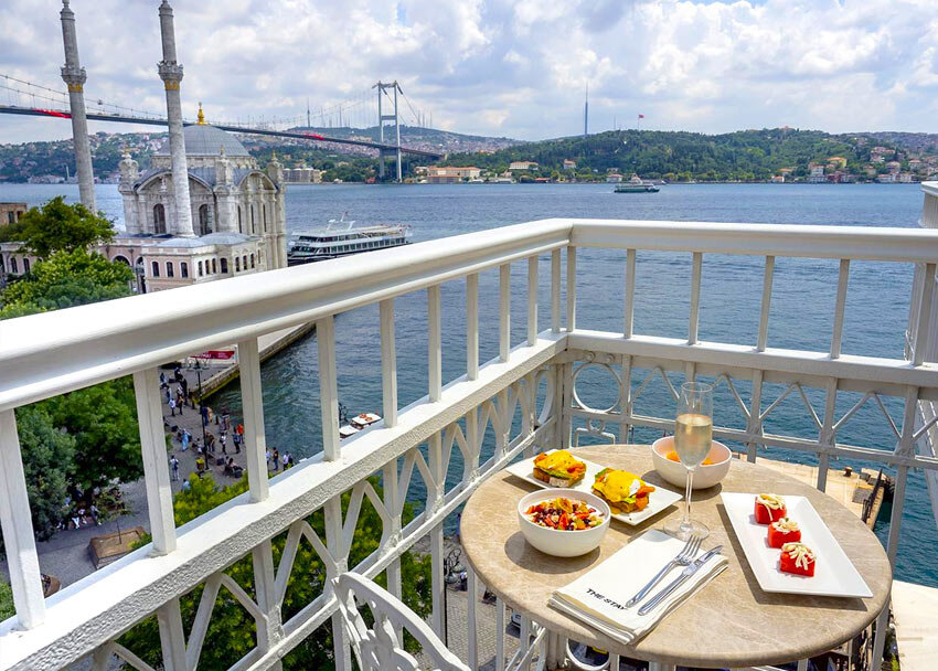 https://ezdili-znaem.com/wp-content/uploads/2019/02/otel-stay-bosphorus-v-stambule.jpg