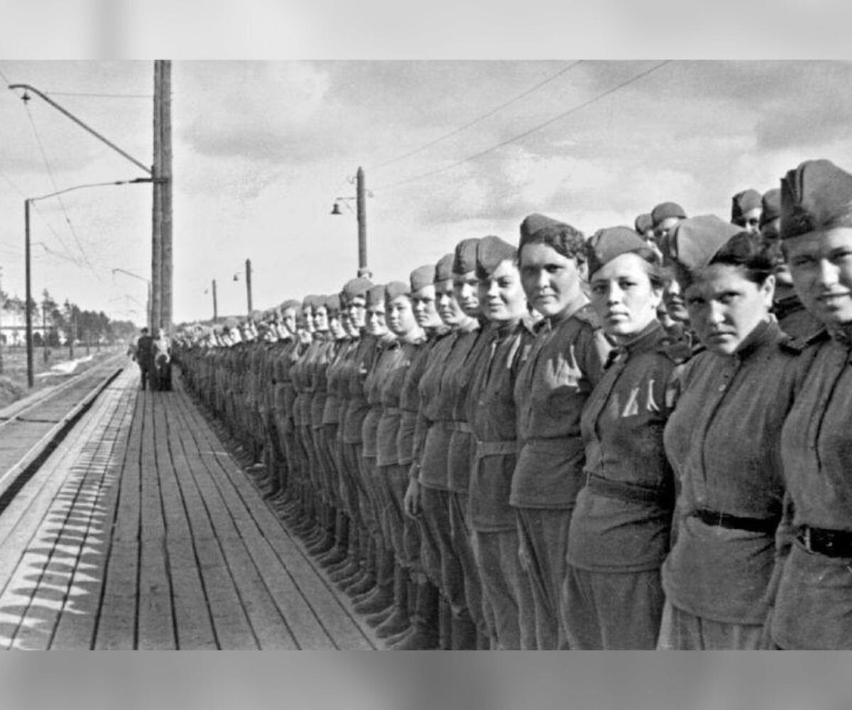 Женщина 22 июня. Женщины-солдаты 1941.