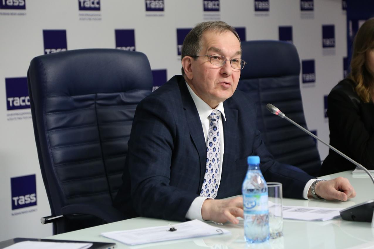 Доктор биологических наук Сергей Нетесов