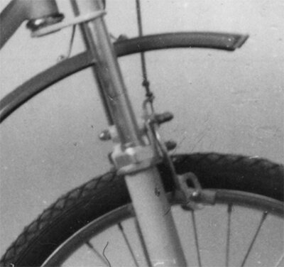 Экспериментальный подростковый велосипед "Мото-Кросс", разработанный 1980 году в Центральном Конструкторско-Технологическом Бюро Велостроения (ЦКТБ Вело). Материалы из годового отчета ЦКТБ Вело за 1980 год из коллекции Веломузея Андрея Мятиева.