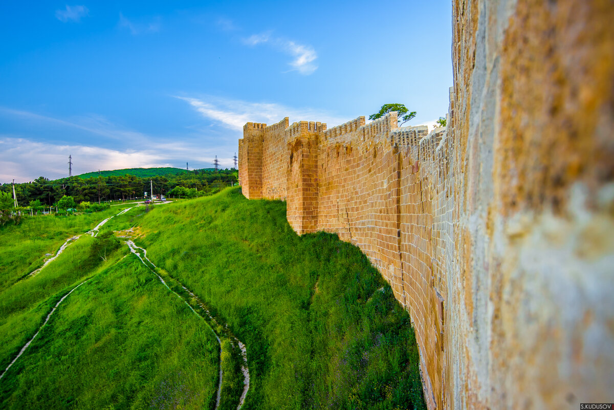 крепость нарын кала в дербенте фото самые красивые