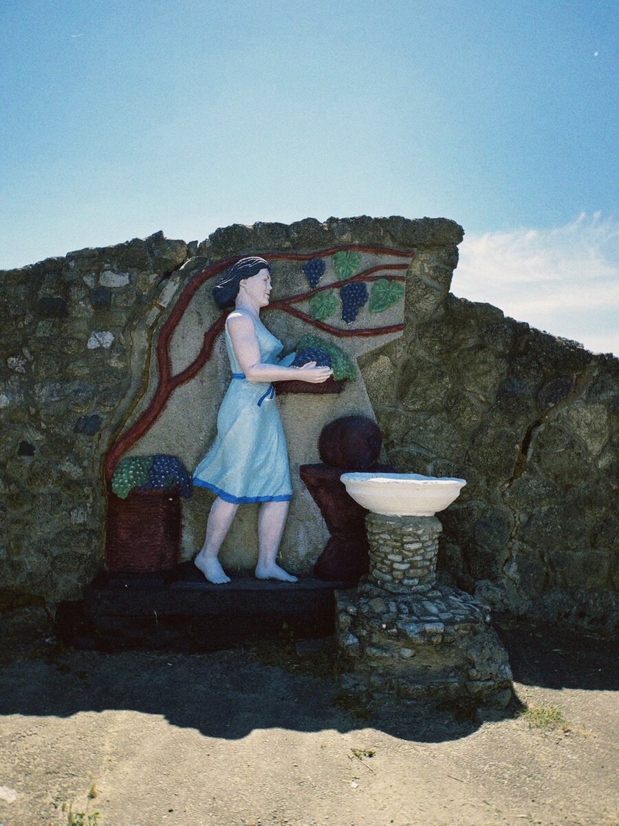 Где-то на парковке в поле