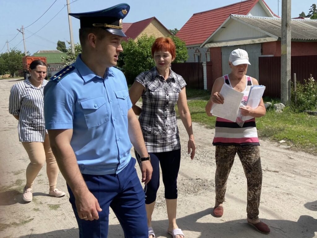 ПРОКУРАТУРА ПОТРЕБОВАЛА ПРИВЕСТИ В ПОРЯДОК АВТОДОРОГУ В БРЯНСКОМ ПОСЕЛКЕ  ЛОКОТЬ | Брянская губерния | Дзен