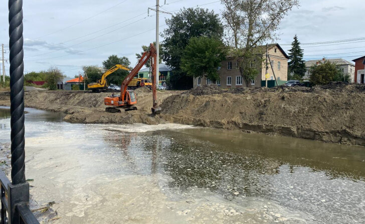    В Курской области планируют приобрести технику для расчистки русел рек