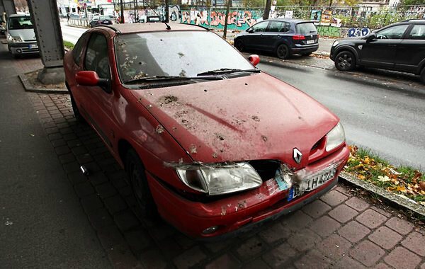 Renault Megane в районе Kreuzberg, Skalitzer Straße.