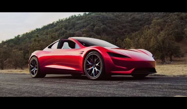 Стильный и оригинальный дизайн – огромный плюс, но все же главная изюминка Tesla Roadster – силовая установка. Автомобиль оснащается сразу тремя электродвигателями. Один из них устанавливается на переднюю ось, два других – на задние колеса. Такая конструкция позволяет обеспечить эффективный полный привод, а система адресного распределения крутящего момента легко меняет соотношение коэффициента передачи на любой удобный в текущее время, что позваляет просто идеально проходить повороты. Источник: http://autonewsmake.ru/tesla-roadster.html Права на публикацию данной статьи принадлежат сайту © AutoNewsmake.ru