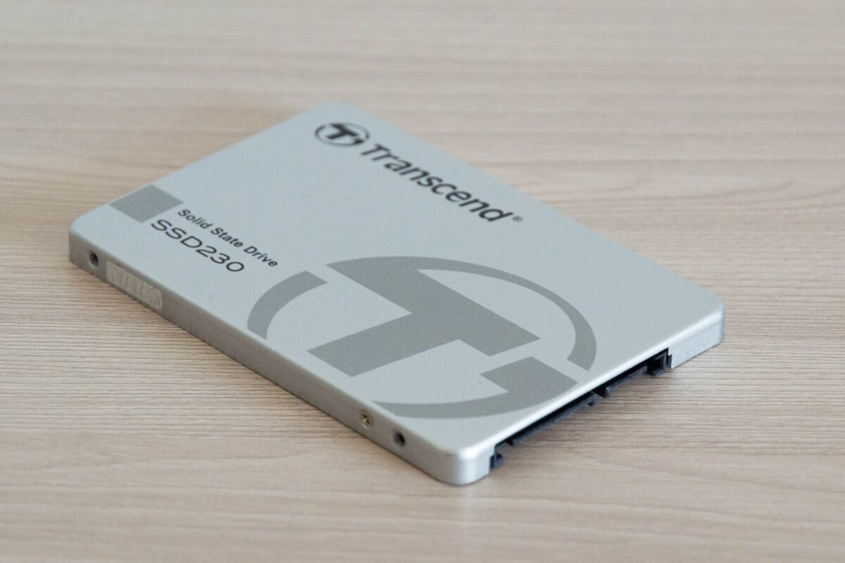  Transcend SSD230 