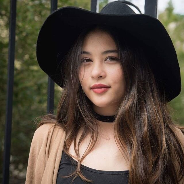 Фото из Instagram Lou Mai.