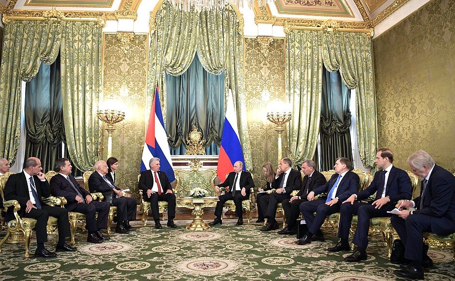 Владимир Путин и Мигель Диас-Канель 2 ноября 2018 года