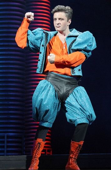 Фотографии с сайта театра
