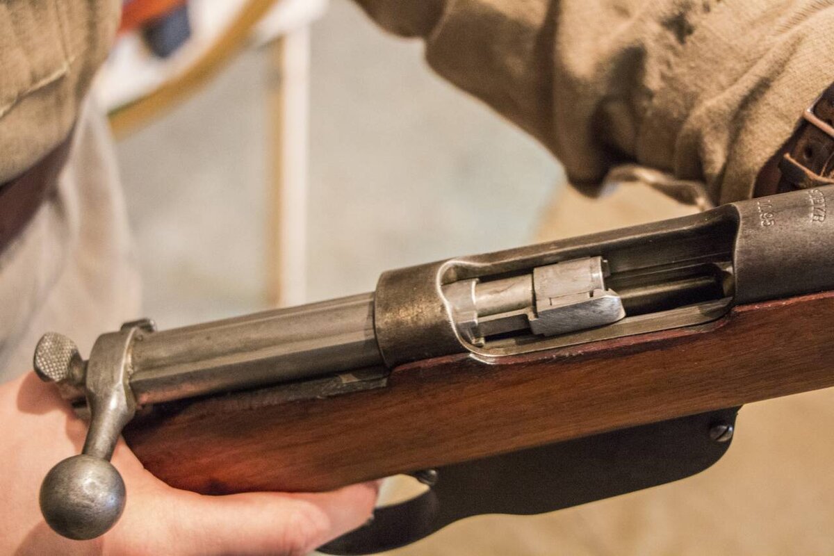 Mannlicher m1895 затвор. Манлихер м1895. Манлихер винтовка 1895. Затвор Манлихера 1895.
