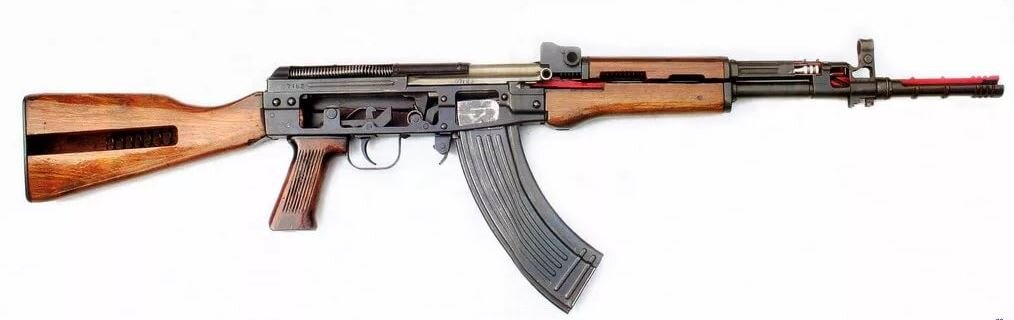 Китайский автомат Тип-56 с представлением внутренних механизмов